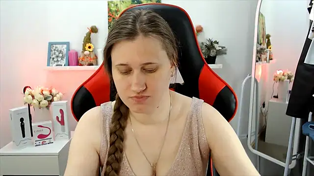 Lucky Lana online show from May 2026 01:57:01 AM