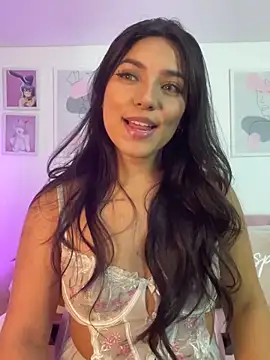 Snapshot of ariana_bae_ chatting on March 2025 09:32:02 PM ariana bae online show from March 2025 09:32:02 PM