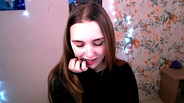 Snapshot of Doll_Angelina chatting on February 2026 07:29:02 AM Doll Angelina online show from February 2026 07:29:02 AM