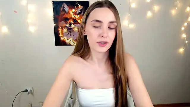 Snapshot of Doll_Angelina chatting on March 2026 06:57:01 AM Doll Angelina online show from March 2026 06:57:01 AM