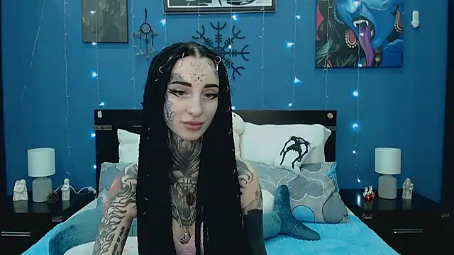 Velvetbat online show from April 2026 07:06:02 AM