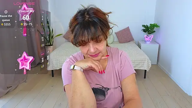 Snapshot of Nika_Light chatting on January 2026 11:26:02 AM Nika Light online show from January 2026 11:26:02 AM