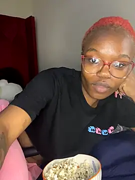 Snapshot of YummyMelanin117 chatting on September 2025 06:22:02 PM YummyMelanin117 online show from September 2025 06:22:02 PM