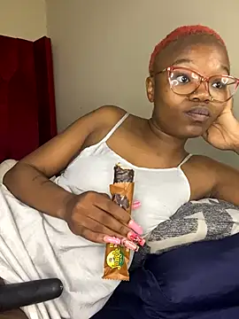 Snapshot of YummyMelanin117 chatting on September 2025 10:25:02 PM YummyMelanin117 online show from September 2025 10:25:02 PM