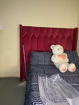 Snapshot of YummyMelanin117 chatting on September 2025 09:42:01 PM YummyMelanin117 online show from September 2025 09:42:01 PM