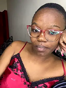 YummyMelanin117 online show from December 2025 09:57:01 PM