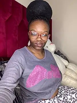 Snapshot of YummyMelanin117 chatting on February 2026 10:36:02 PM YummyMelanin117 online show from February 2026 10:36:02 PM