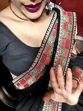 Eshwari Chopra online show from October 2025 04:13:02 AM