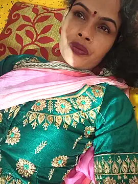 Eshna Dabral online show from October 2025 03:35:02 PM