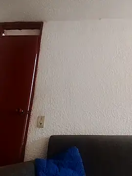 dulcewitch online show from September 2025 02:11:02 PM