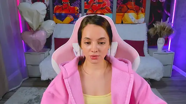 Snapshot of MelanieAlves chatting on March 2026 06:02:01 PM MelanieAlves online show from March 2026 06:02:01 PM