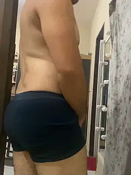 Snapshot of Souza_jlsm chatting on December 2025 04:57:01 PM Souza jlsm online show from December 2025 04:57:01 PM