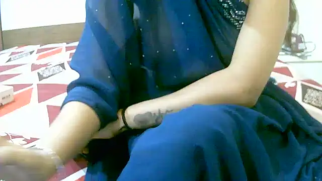 ragini m m s online show from November 2025 03:25:01 PM