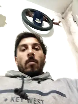 Snapshot of Tiococo420 chatting on October 2025 03:43:02 AM Tiococo420 online show from October 2025 03:43:02 AM