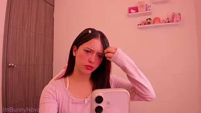 ImBunnyNova online show from June 2026 02:43:02 PM