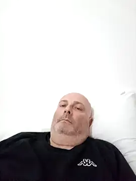 Alexis Bull online show from March 2025 02:14:01 PM