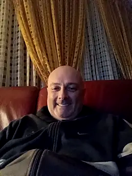 Alexis Bull online show from October 2025 11:04:02 PM