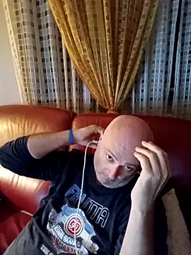 Alexis Bull online show from October 2025 11:14:01 PM