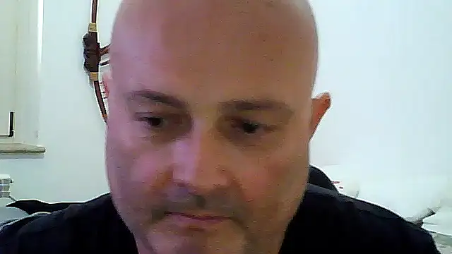 Alexis Bull online show from April 2026 02:12:02 PM