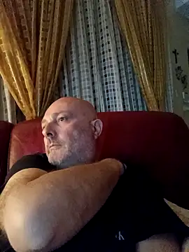 Alexis Bull online show from April 2026 10:51:02 PM