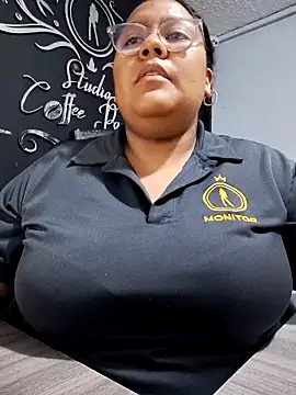 Snapshot of sheila_ro chatting on March 2026 12:08:01 AM sheila ro online show from March 2026 12:08:01 AM