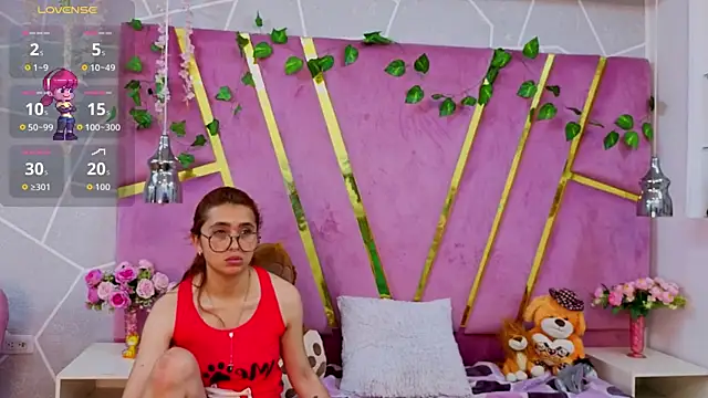 Snapshot of MilleyJones chatting on October 2025 08:21:01 AM MilleyJones online show from October 2025 08:21:01 AM