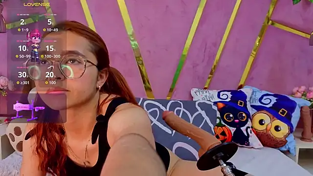 Snapshot of MilleyJones chatting on October 2025 08:28:02 PM MilleyJones online show from October 2025 08:28:02 PM