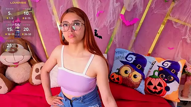 Snapshot of MilleyJones chatting on October 2025 07:58:01 PM MilleyJones online show from October 2025 07:58:01 PM