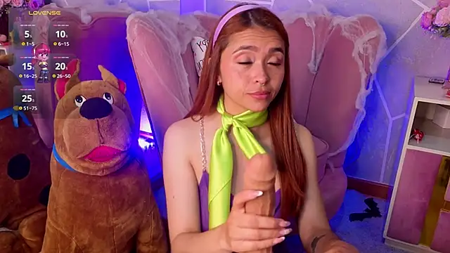 Snapshot of MilleyJones chatting on October 2025 09:55:02 PM MilleyJones online show from October 2025 09:55:02 PM