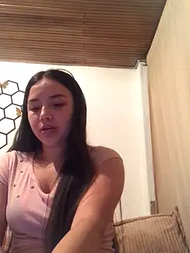 amelia hall online show from October 2025 06:19:02 AM