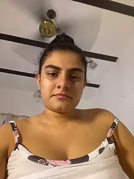 carlafox05 online show from April 2026 01:41:01 PM