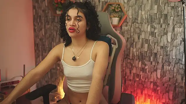 bonniie 98  online show from June 2026 07:24:01 PM