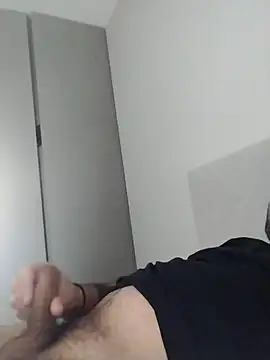 Snapshot of iunutmi chatting on November 2025 10:17:01 AM iunutmi online show from November 2025 10:17:01 AM