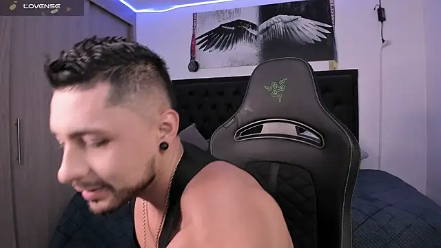 santi aesthetic online show from September 2025 03:22:01 AM