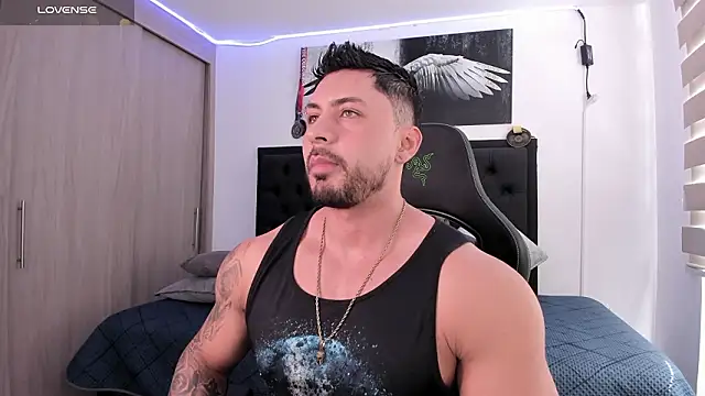 santi aesthetic online show from February 2026 02:44:01 PM