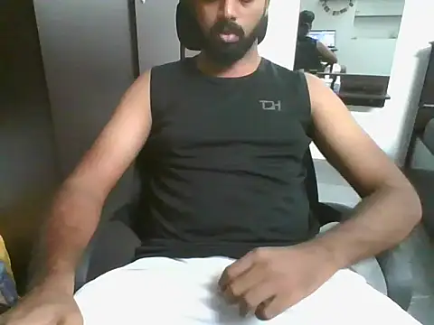 lovelyakash69 online show from February 2026 10:25:01 AM