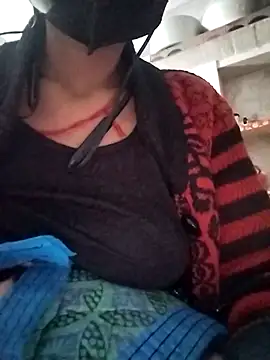 Soniy-Maax online show from December 2025 04:11:01 PM