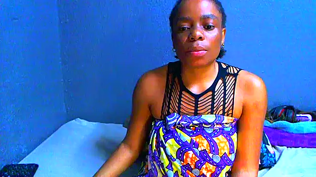 Snapshot of SMALLBOOBSXX chatting on June 2026 05:33:02 PM SMALLBOOBSXX online show from June 2026 05:33:02 PM