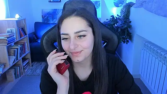 Snapshot of ValeriiMills chatting on March 2026 02:41:02 PM ValeriiMills online show from March 2026 02:41:02 PM