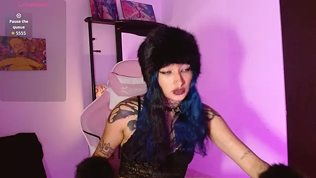 Snapshot of SharaRoss1 chatting on November 2025 03:38:02 AM SharaRoss1 online show from November 2025 03:38:02 AM