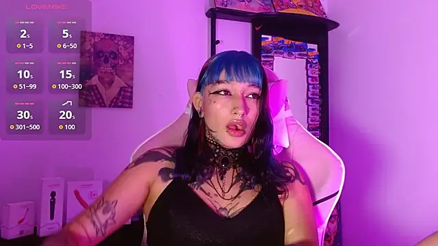 SharaRoss1 online show from June 2026 08:14:02 PM
