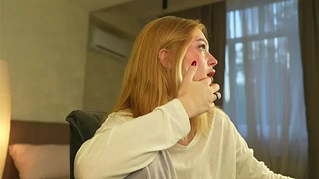 Cyberheart  online show from September 2025 02:44:01 PM