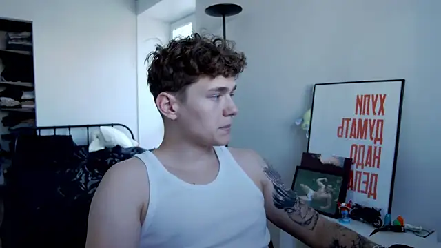 DanyDavis online show from October 2025 11:49:02 AM