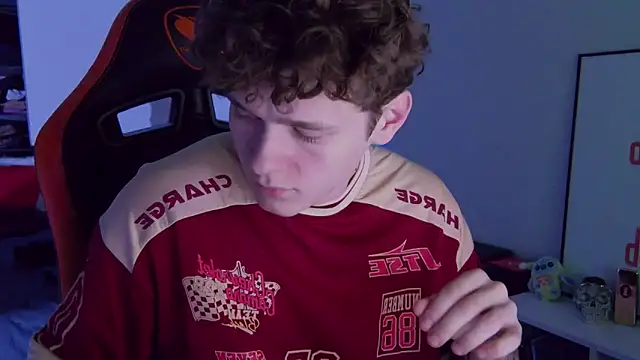 Snapshot of DanyDavis chatting on November 2025 09:59:01 PM DanyDavis online show from November 2025 09:59:01 PM