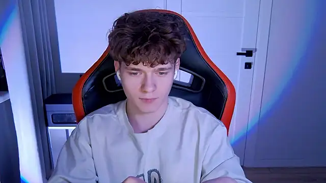 Snapshot of DanyDavis chatting on January 2026 07:30:01 PM DanyDavis online show from January 2026 07:30:01 PM