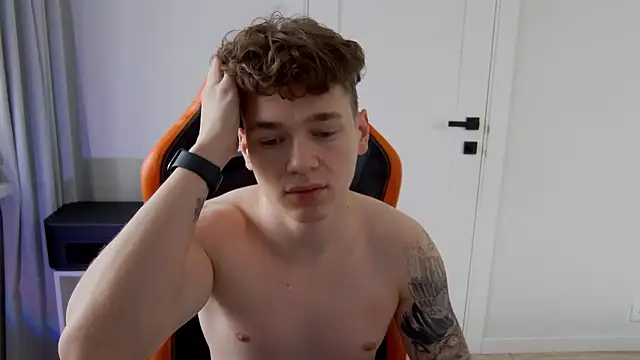 Snapshot of DanyDavis chatting on January 2026 11:03:02 AM DanyDavis online show from January 2026 11:03:02 AM