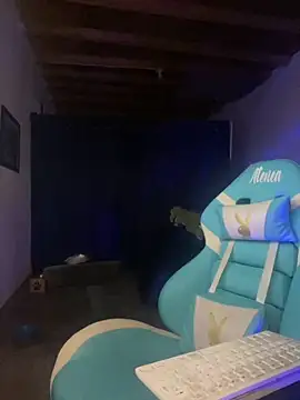 Snapshot of venusgh_ chatting on October 2025 03:59:01 AM venusgh online show from October 2025 03:59:01 AM