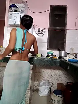 Desi Bhabi 01 online show from February 2026 05:15:01 AM