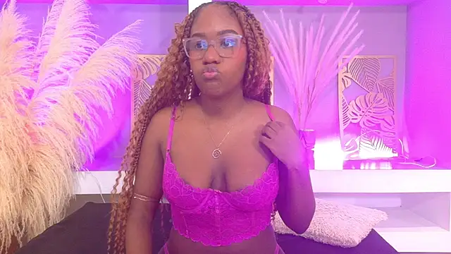 RachelStonne online show from November 2025 12:51:01 PM