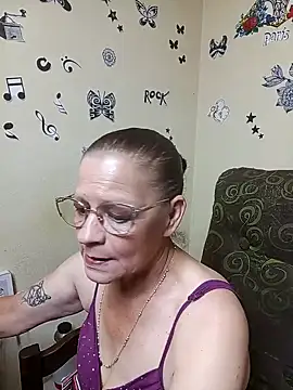 katrina perez online show from October 2025 09:04:02 PM